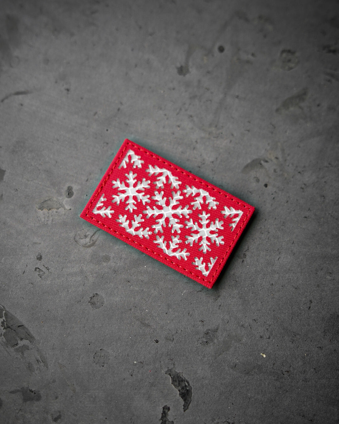 Snowflake Kırmızı 5x8